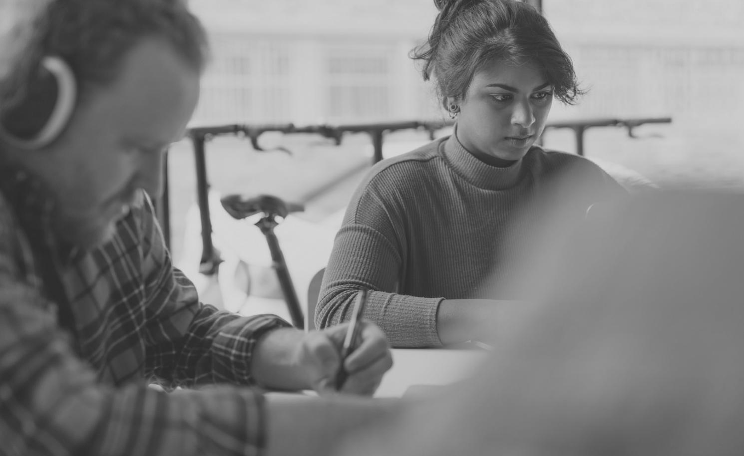 SEO Analytics Lernprogramm Hintergrundbild