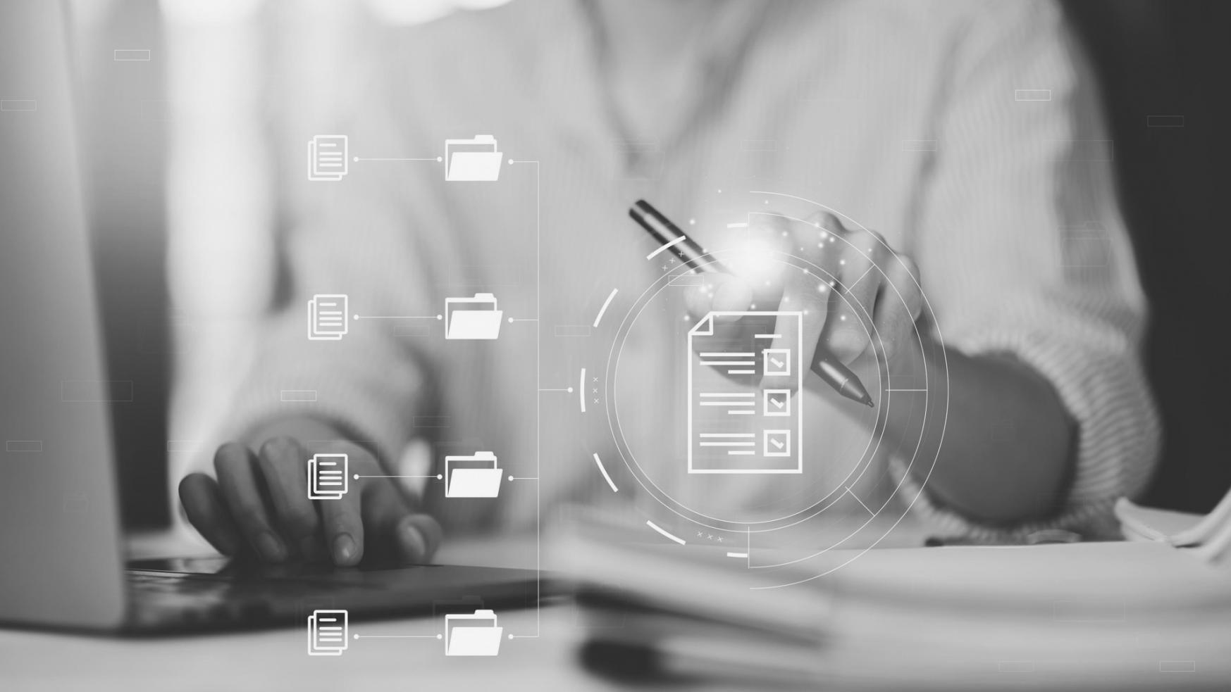 Gruppenarbeit in einem Prizmaliq-Onlinekurs